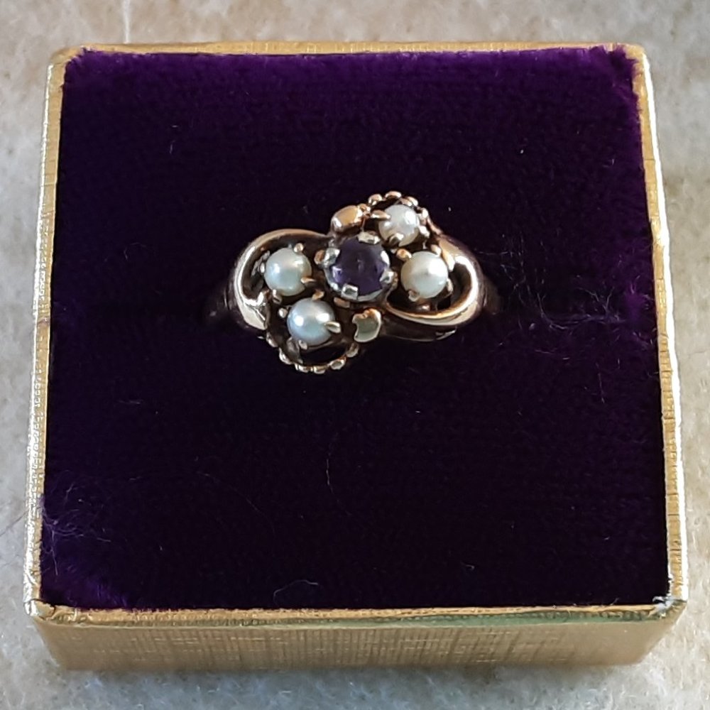 Amethyst and Pearl Ring